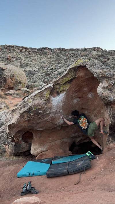 Bazooka Tooth v8, Moe's Valley - Beta Video from slapthesloper