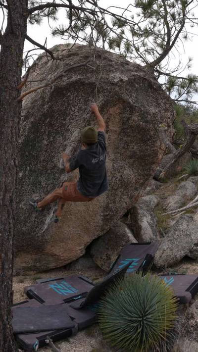 Adam's Rib Sit v6, Horse Flats - Beta Video from breakingbeta