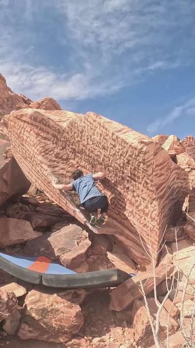 Cirque du Soleil v3, Red Rock - Beta Video from TinyDynos