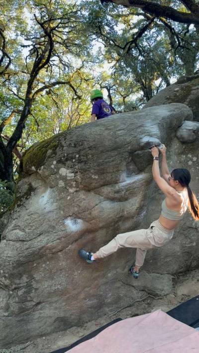 Beak Mantel v4, Castle Rock State Park - Beta Video from Sophie_littlemonkey