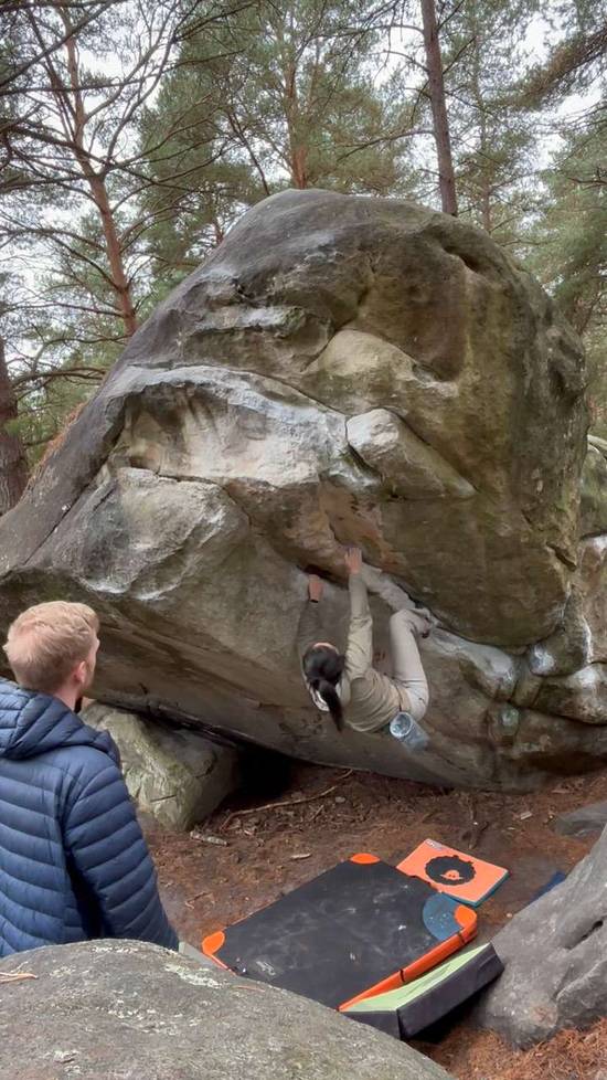 Etoile rouge v3, Fontainebleau - Beta Video from shanslowclimbs