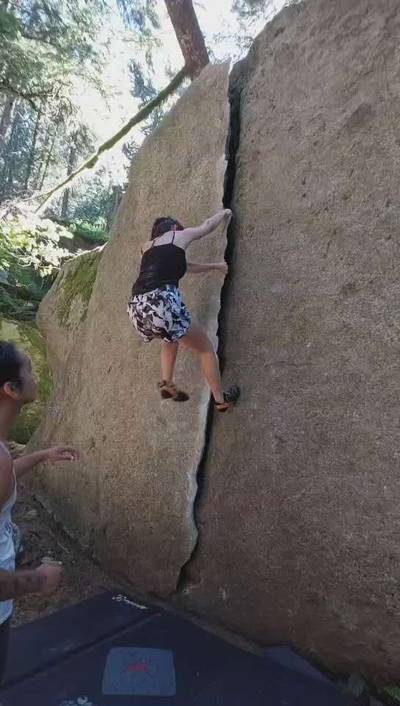 Detached Flake v1, Squamish - Beta Video from averagebean