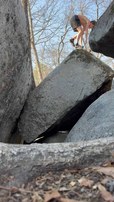 Mikey Can Climb V1! v1, Boat Rock - Beta Video from Charlie_d