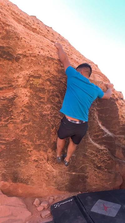 Potato Chips Low v4, Red Rock - Beta Video from abetafoto