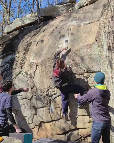 Black Carpet v4, Stone Fort - Beta Video from z.carolinee