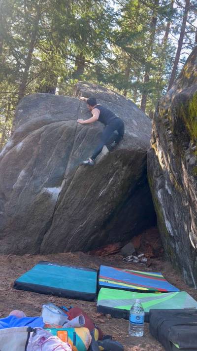 Alcove Center v3, Leavenworth - Beta Video from DanClimb