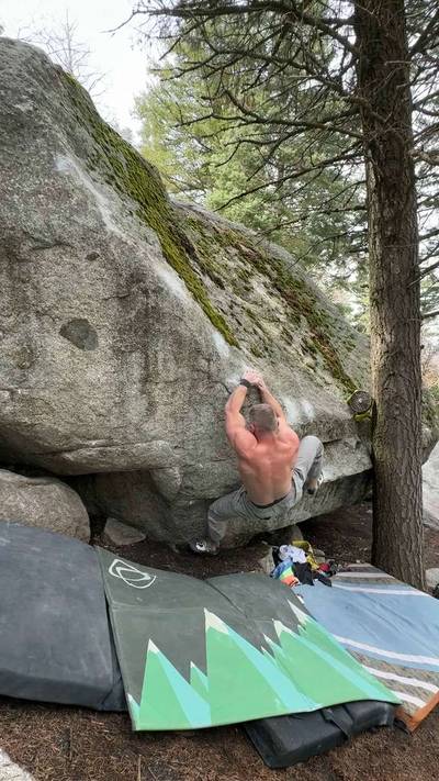 Boone Traverse v7, Little Cottonwood Canyon - Beta Video from Ro_