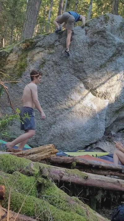 Plutonia v10, Squamish - Beta Video from TooManyCooks