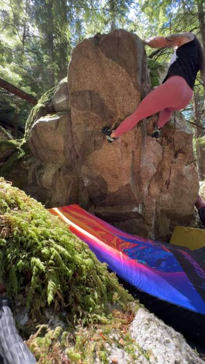 Surfin' on Heroin v2, Squamish - Beta Video from mountainmarie