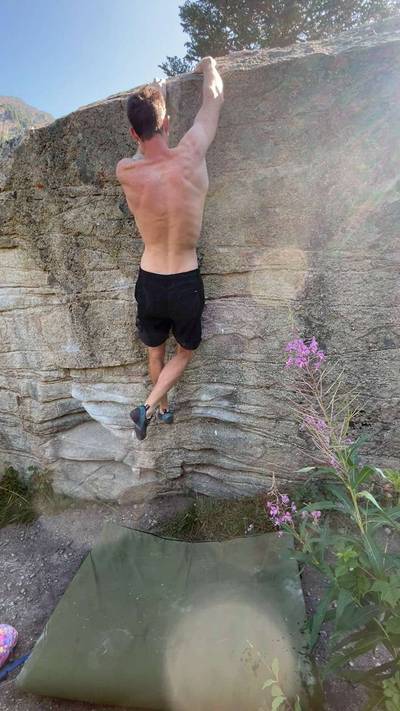Under the top v6, Little Cottonwood Canyon - Beta Video from tmayfield