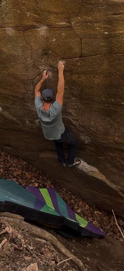 The French Maid v7, Rumbling Bald - Beta Video from Soft_Hands