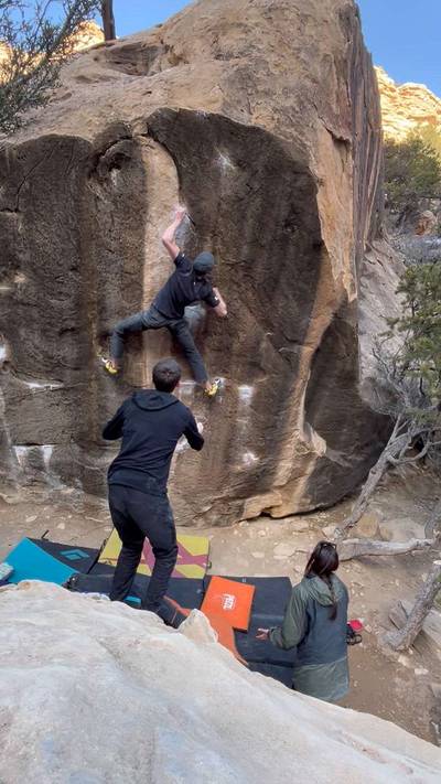 Eden v9, Joe's Valley - Beta Video from brennonmtb