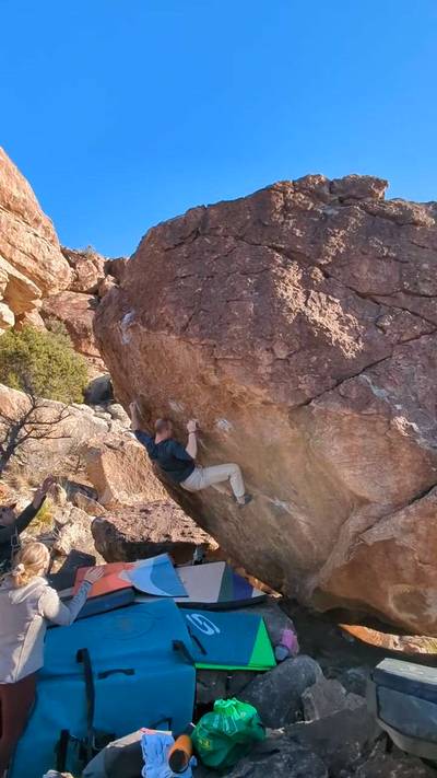 Frogger v9, Hueco Tanks - Beta Video from BertMacklin_FBI