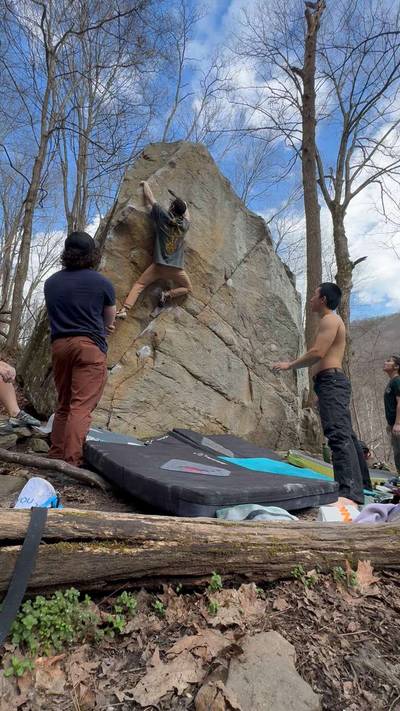 Sunshine Arete v5, New River Gorge - Beta Video from climbinghigh
