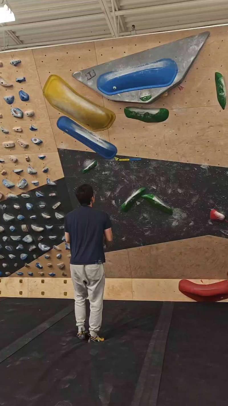 Blue v6, Hogtown Boulders - Beta Video from Jasssson