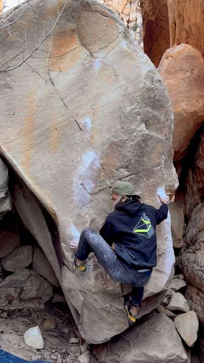 The Little V4 v4, Red Rock - Beta Video from brando