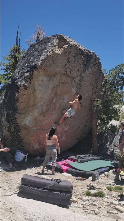 Gold as the Sky Sit v6, Lake Tahoe - Beta Video from lucky.rockclimbing