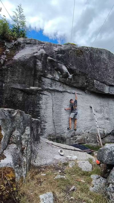 The Method v12, Squamish - Beta Video from Mishanya