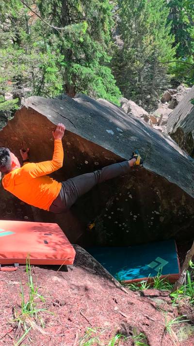 Pick Your Nose v1, Porcupine Hills - Beta Video from Aibert