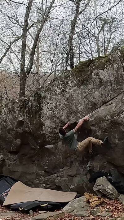 Desert Eagle v8, Horseshoe Canyon Ranch - Beta Video from TresClimbs