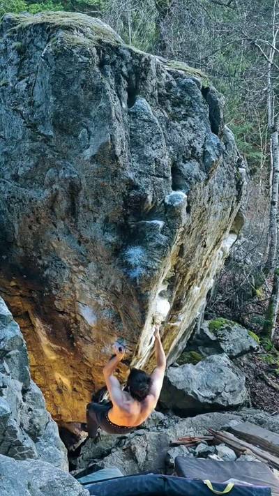 White Lion Low v10, Squamish - Beta Video from SeanHenderson