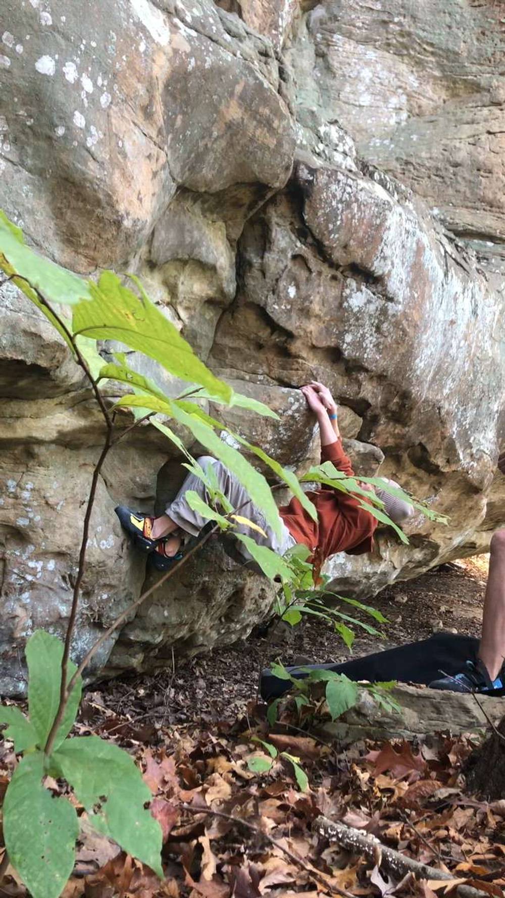 Ledge Problem v3, Holy Boulders - Beta Video from likapika