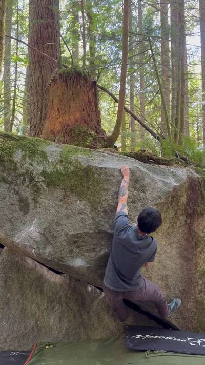 Roof Crack v3, Index - Beta Video from climb_ryan