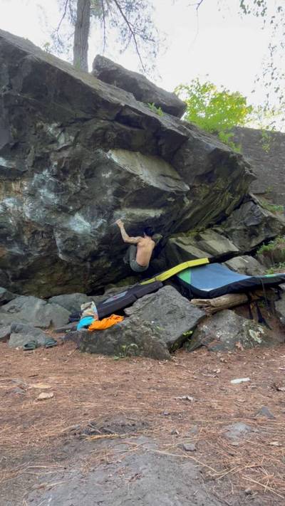 Liquid Swords v7, Taylors Falls - Beta Video from vOneboulders