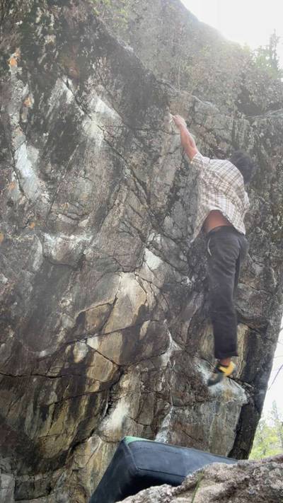 Blocks Sit v5, Rocky Mountain National Park - Beta Video from JaronManikan