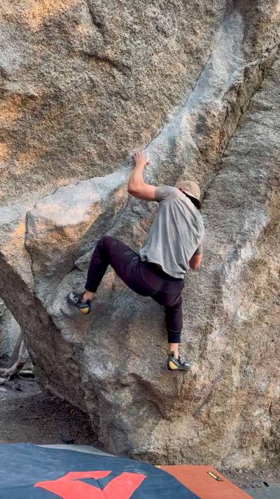 Twisted Sit v6, Little Cottonwood Canyon - Beta Video from JeongnWild