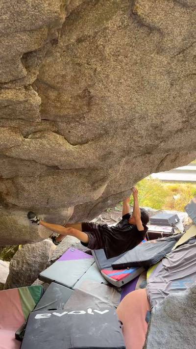 Black Hole v11, Squamish - Beta Video from rockk_head