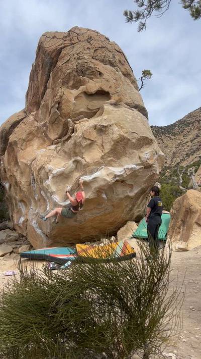 Stumble Bum Traverse v4, Joe's Valley - Beta Video from marachacha