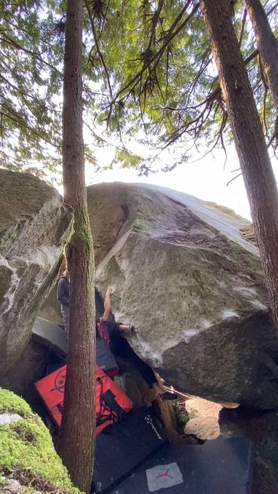 Renard v7, Squamish - Beta Video from seanvanderluit