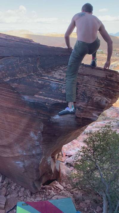 Taurine v9, Red Rock - Beta Video from JordanLovesHummies