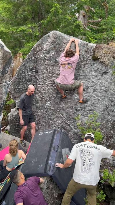 Dinosaur Skin v4, Miller River - Beta Video from jakenoc.climbs