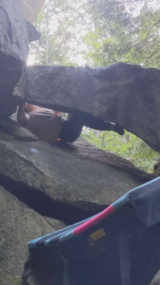 The Coffin v0, Squamish - Beta Video from huik