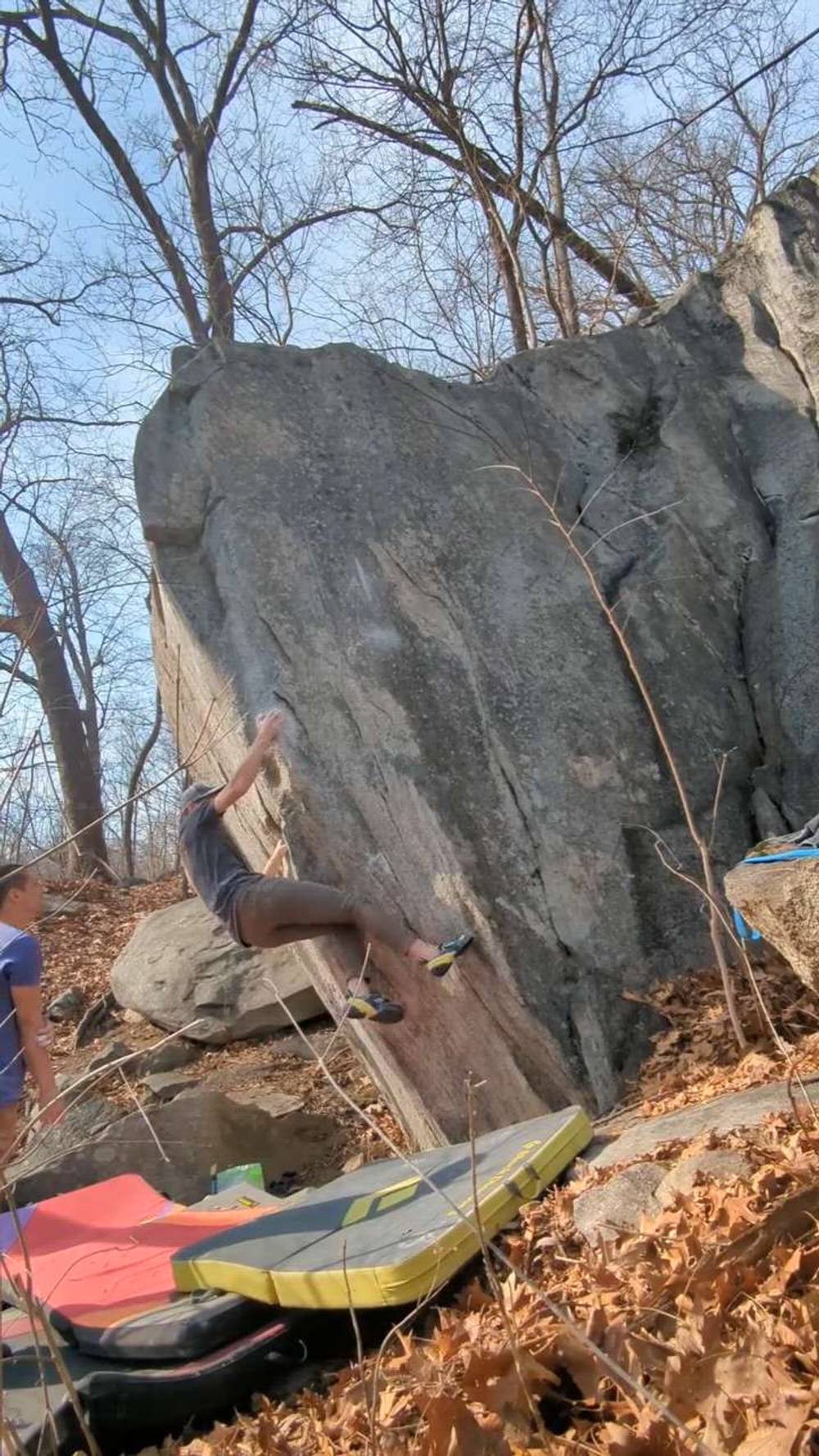 Ned's Arete v8, Rumbling Bald - Beta Video from snicklefritz