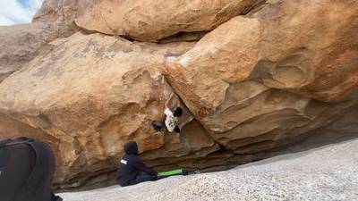 Perpetual Darkness v10, Joshua Tree - Beta Video from bren_climb