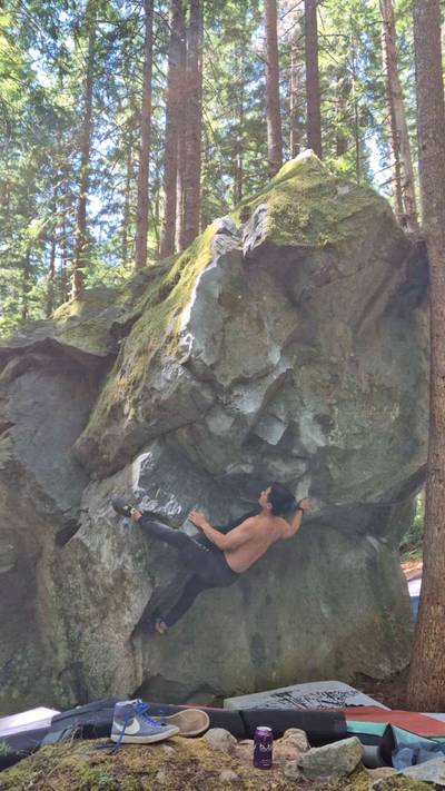 Meat Eating Vegetarian Low v7, North Bend - Beta Video from cc.climbs.rocks