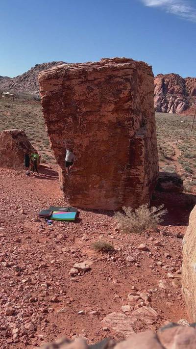 Perfect Poser v1, Red Rock - Beta Video from TayTayCantMantle