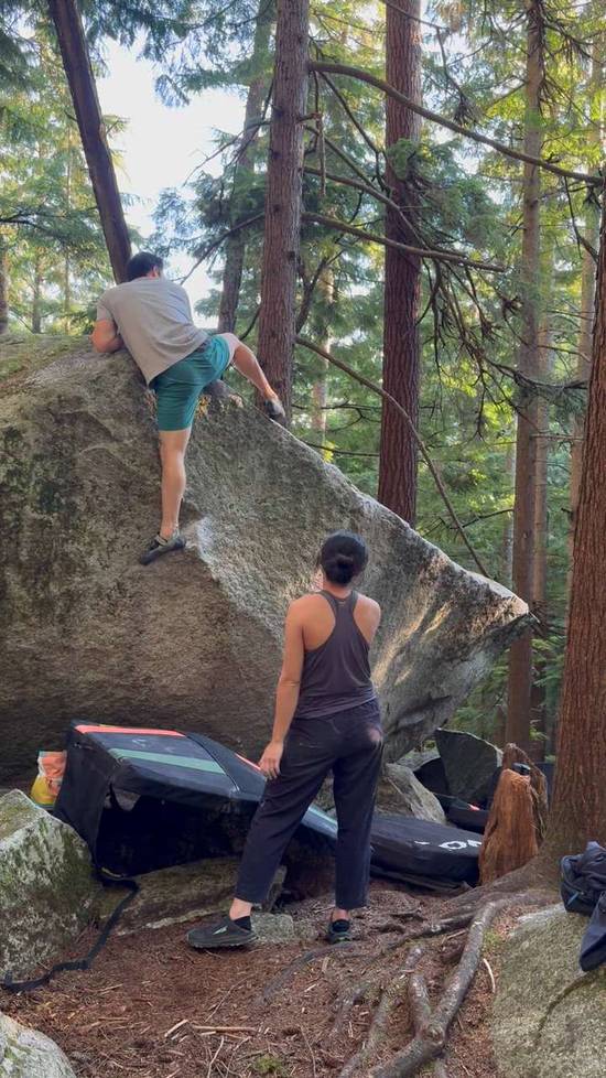 Lip-Smack Sitdown v2, Squamish - Beta Video from sam.meow