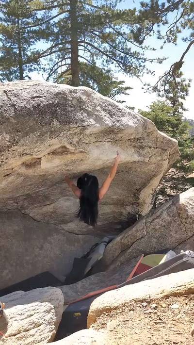 The Sombrero v8, Black Mountain - Beta Video from gentilclimbs