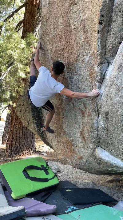 Left Gold Crack Sit v7, Tramway - Beta Video from smiley