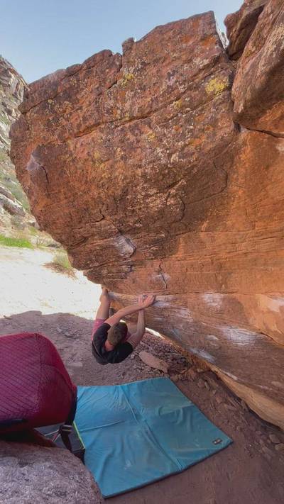 Lindner's Roof v9, Moe's Valley - Beta Video from Roonietunes