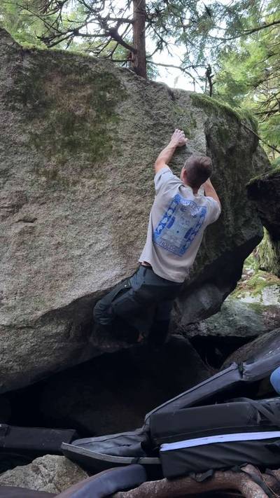 The Weasel v8, Squamish - Beta Video from GrizzlyTom