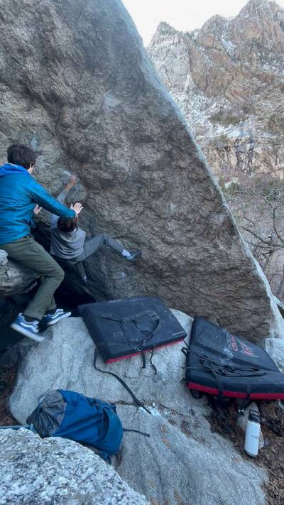 Beer Can Cave v10, Little Cottonwood Canyon - Beta Video from purple