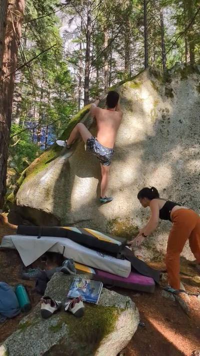 Pyramid Arete v6, Squamish - Beta Video from jeremyyang