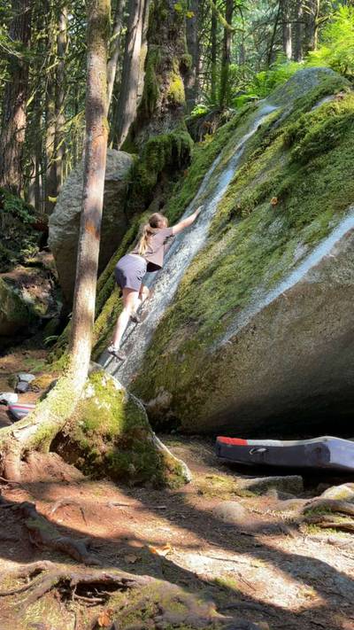 Nadia's Slab v1, Squamish - Beta Video from jessdontfall