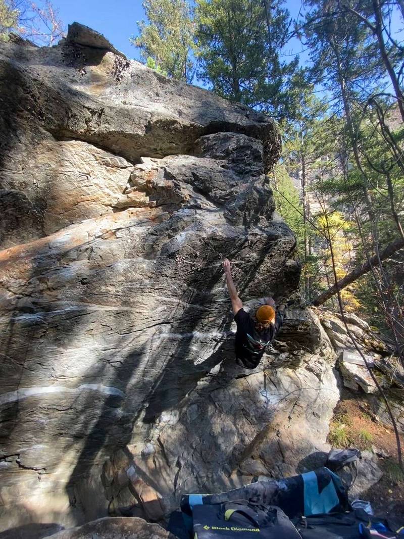 Hercules v6 - Cougar Canyon, Vernon Bouldering - Watch Beta Videos, image size:800x1067