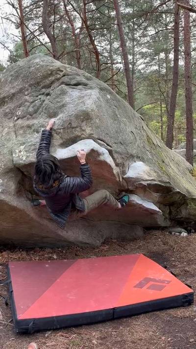 Le Toit Triangulaire v3, Fontainebleau - Beta Video from jmc